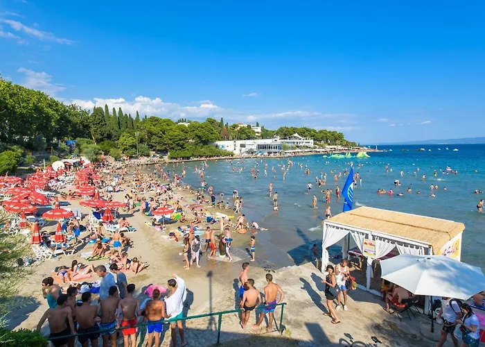 Apartments With Wifi Split - 6028